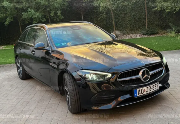 Mercedes-Benz C-osztály – C 220